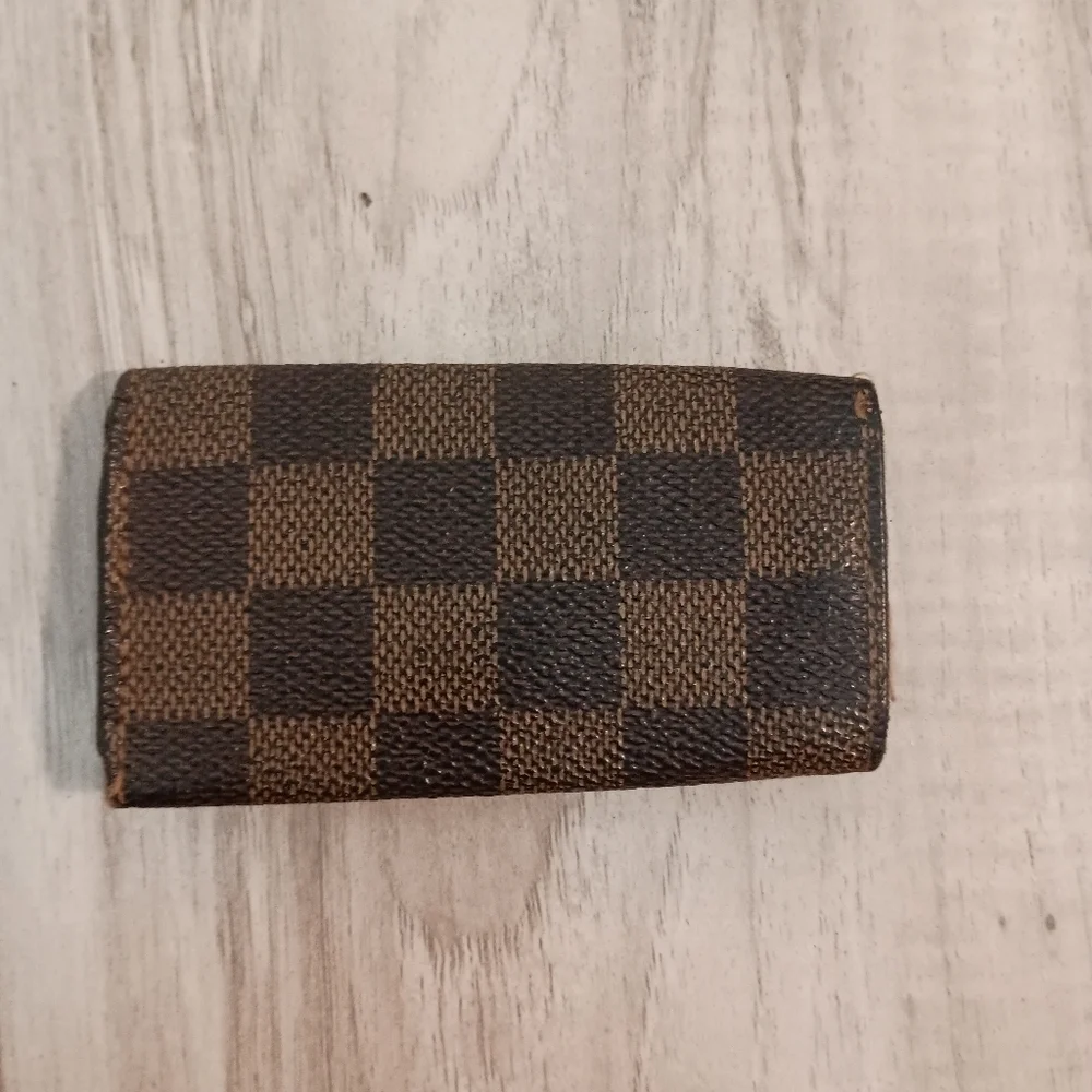 Louis Vuitton Multicles 4 Damier Key Case